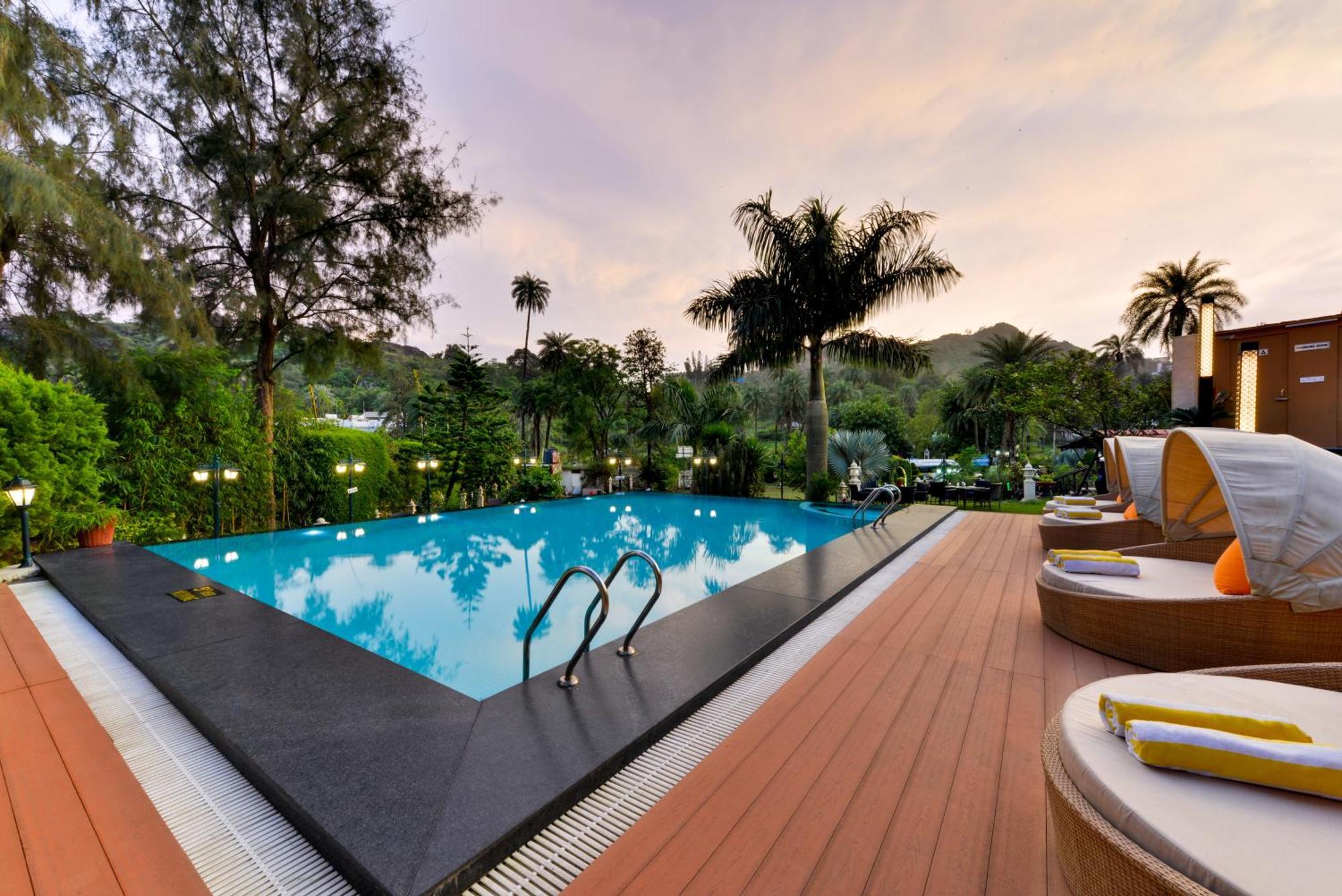 Chacha Inn The Garden Retreat Mount Abu Exterior photo